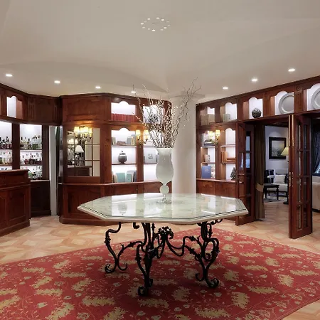 Grand Des Alpes Hotel Chamonix