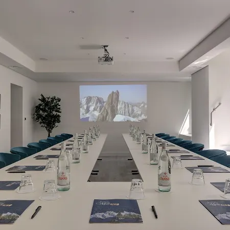 Grand Des Alpes Hotel