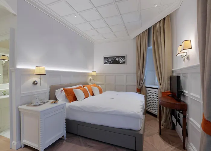 Hotel Grand Des Alpes 5*