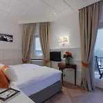 Grand Des Alpes Hotel 5*