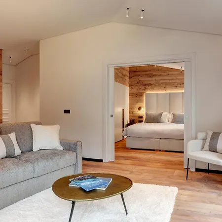 Grand Des Alpes Hotel