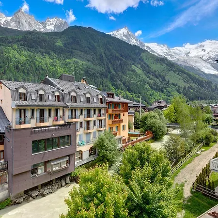 Szálloda Grand Des Alpes 5*